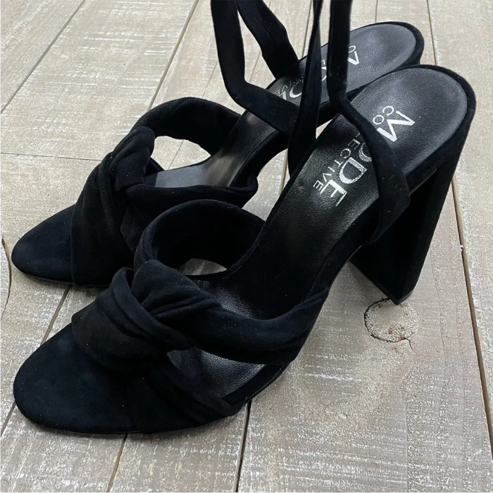 NIB The Mode Collective Black Suede Heels